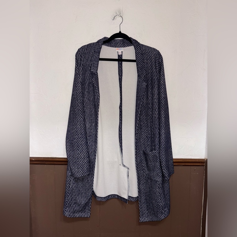 LuLaRoe — Navy Printed Blazer